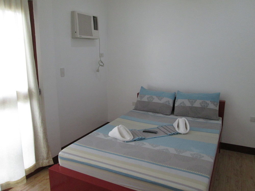 Reddoorz Plus @ Secret Garden Boracay Balabag  Exterior foto